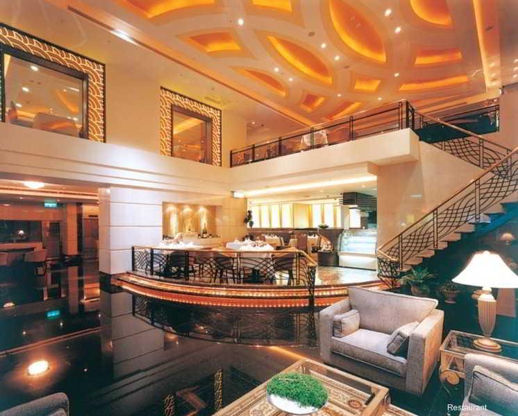 Khách sạn International 3*